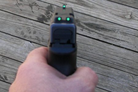 Nueva mira de tritio y fibra óptica noche/día Truglo con puntos de tritio color ámbar.